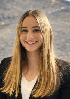 Portrait of Dani Cashman
